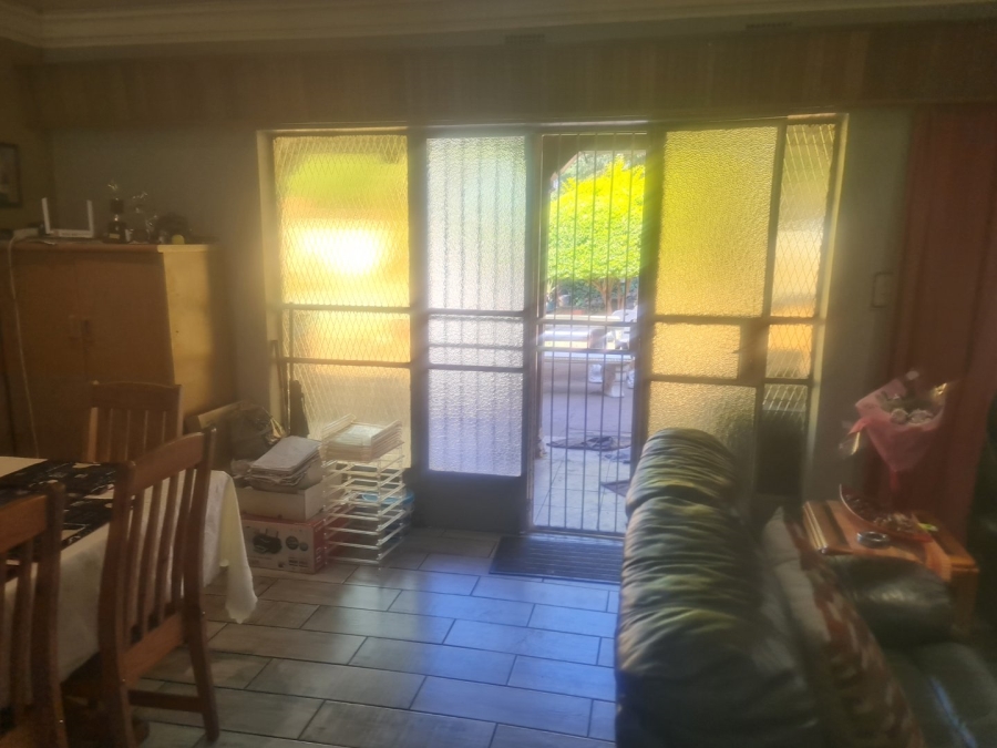 4 Bedroom Property for Sale in Oos Einde North West